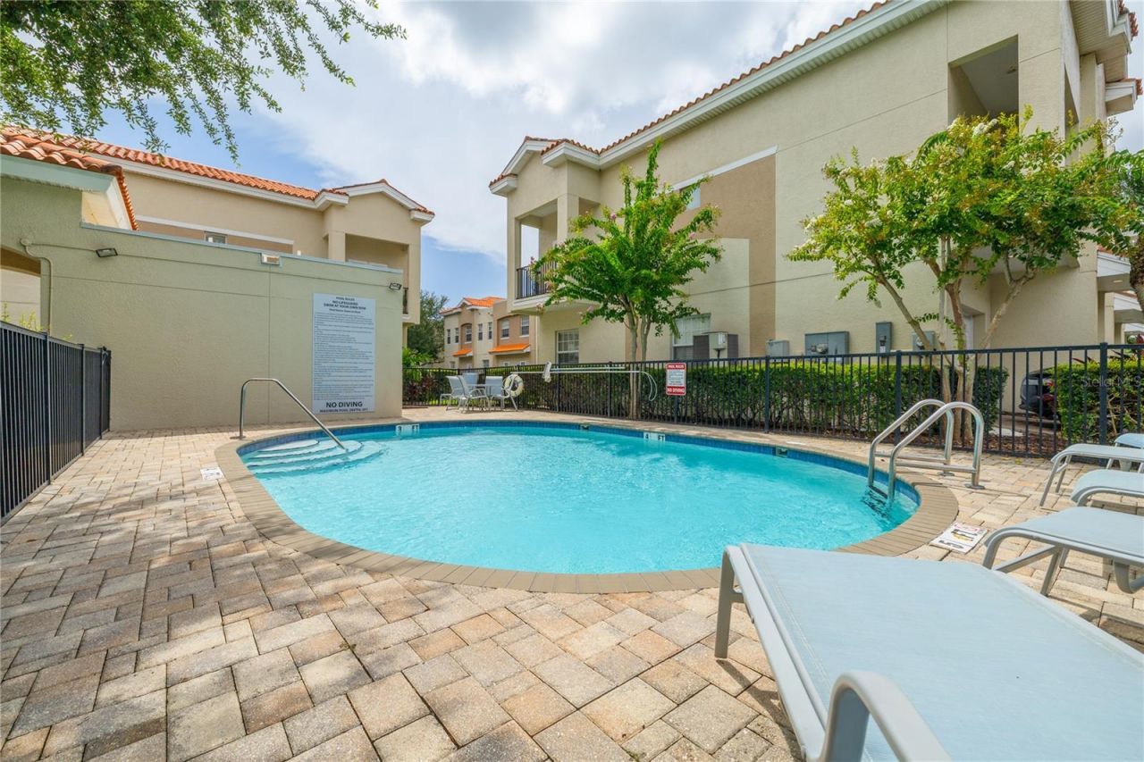 10015 6th Street N, Saint Petersburg, FL 33702 Photo
