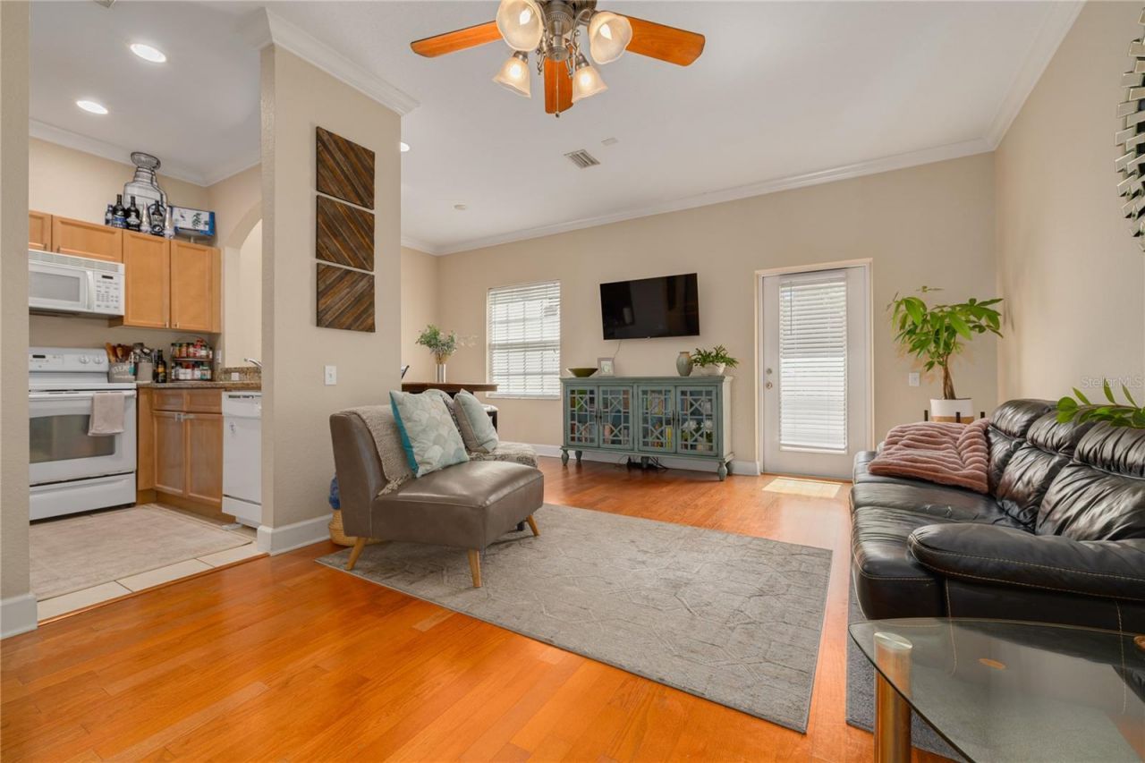 10015 6th Street N, Saint Petersburg, FL 33702 Photo