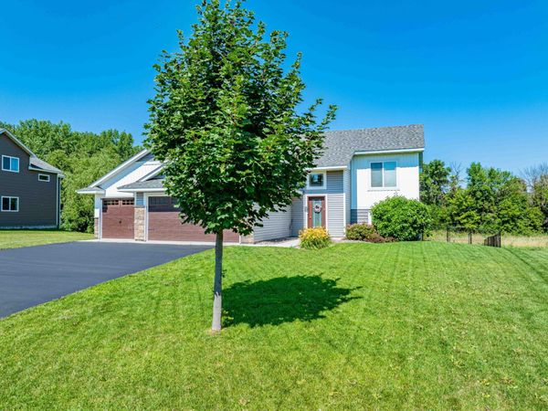 1635 Hidden Trail , Mayer, MN 55360