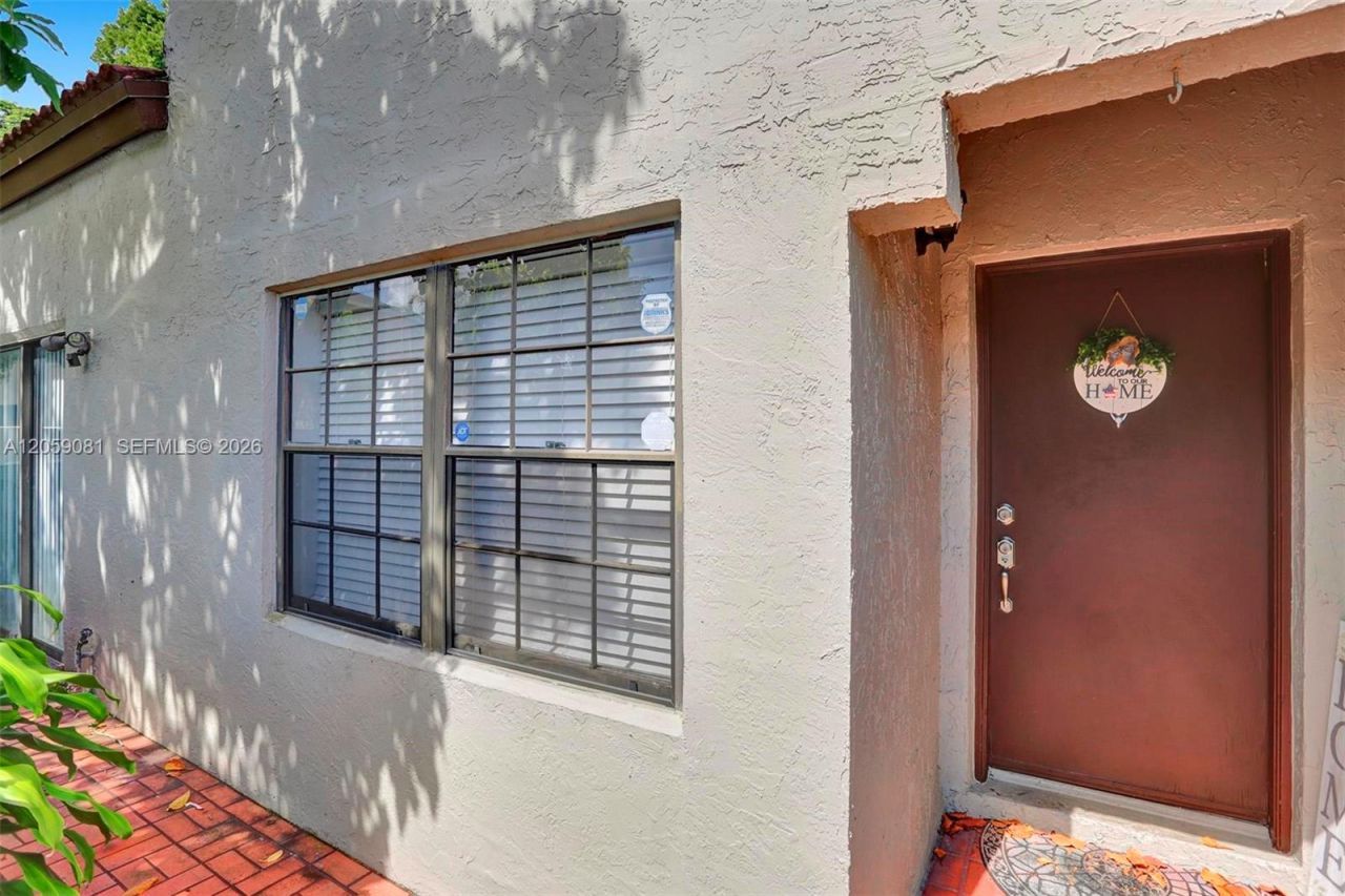 10540 SW 154th , Unit 7, Miami, FL 33196 Photo