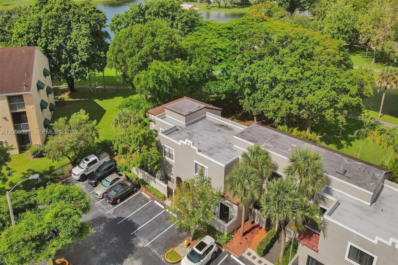 10540 SW 154th , Unit 7, Miami, FL 33196 Photo