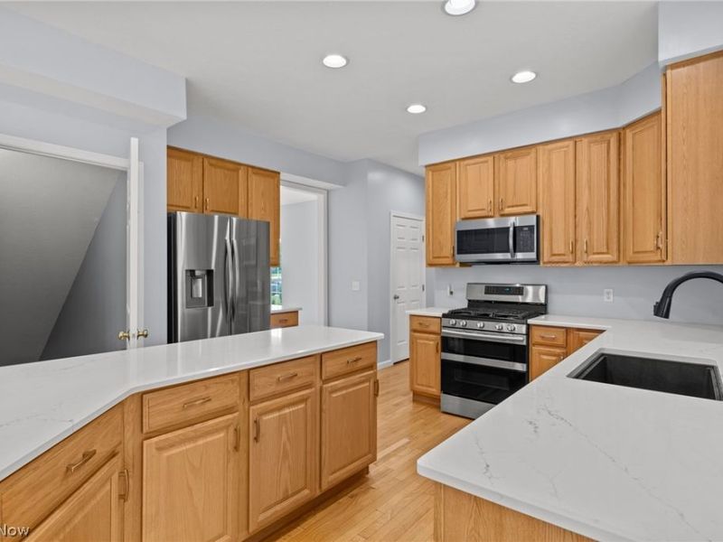 7903 Wildel Drive, Twinsburg, OH 44087 Photo 16