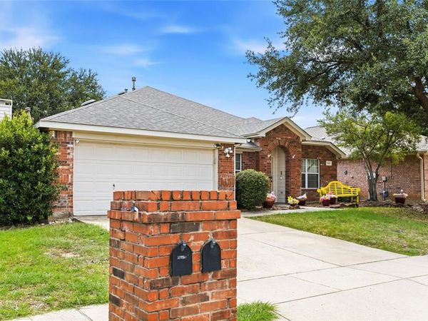 1320 Cattle Crossing Drive, Fort Worth, TX 76131