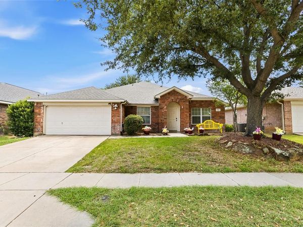 1320 Cattle Crossing Drive, Fort Worth, TX 76131