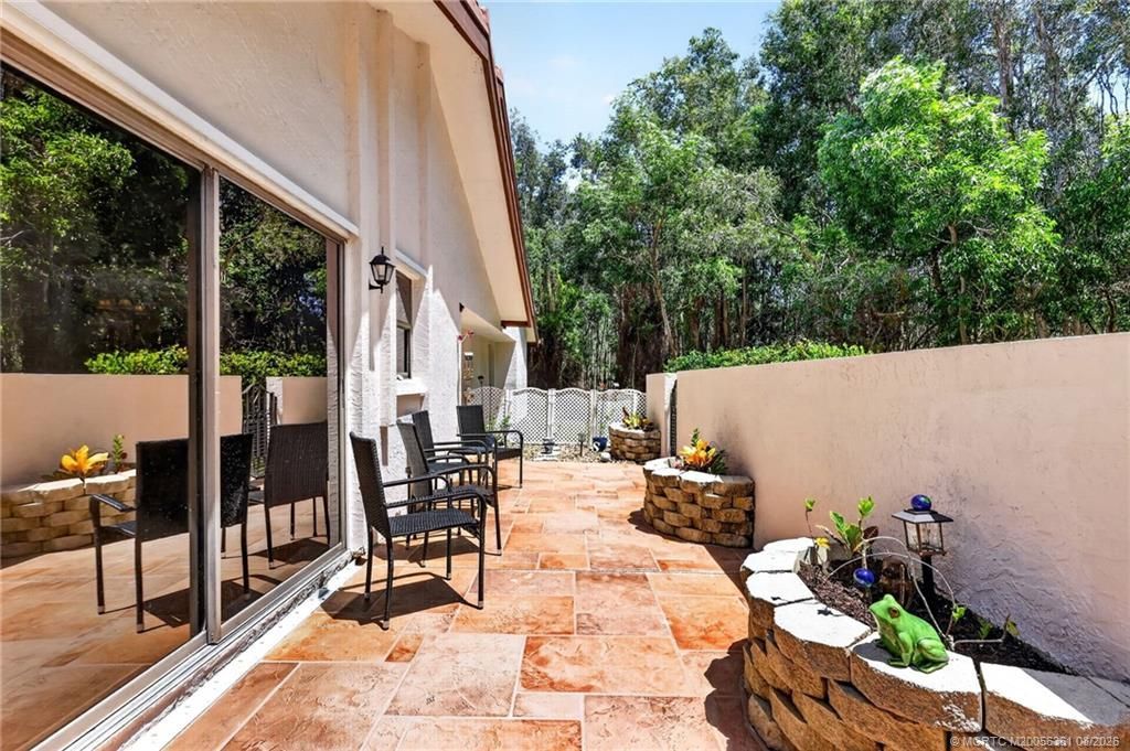 6041 SE Martinique Drive, Unit 104, Stuart, FL 34997 Photo