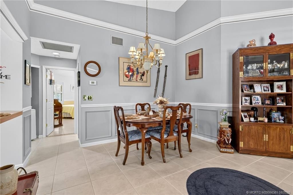 6041 SE Martinique Drive, Unit 104, Stuart, FL 34997 Photo