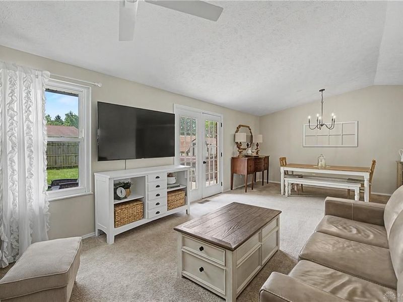 6078 Shull Road, Huber Heights, OH 45424 Photo 16