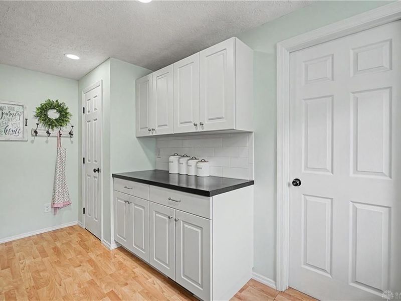 6078 Shull Road, Huber Heights, OH 45424 Photo 19