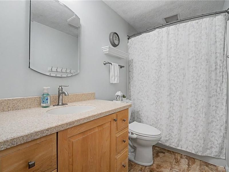 6078 Shull Road, Huber Heights, OH 45424 Photo 32