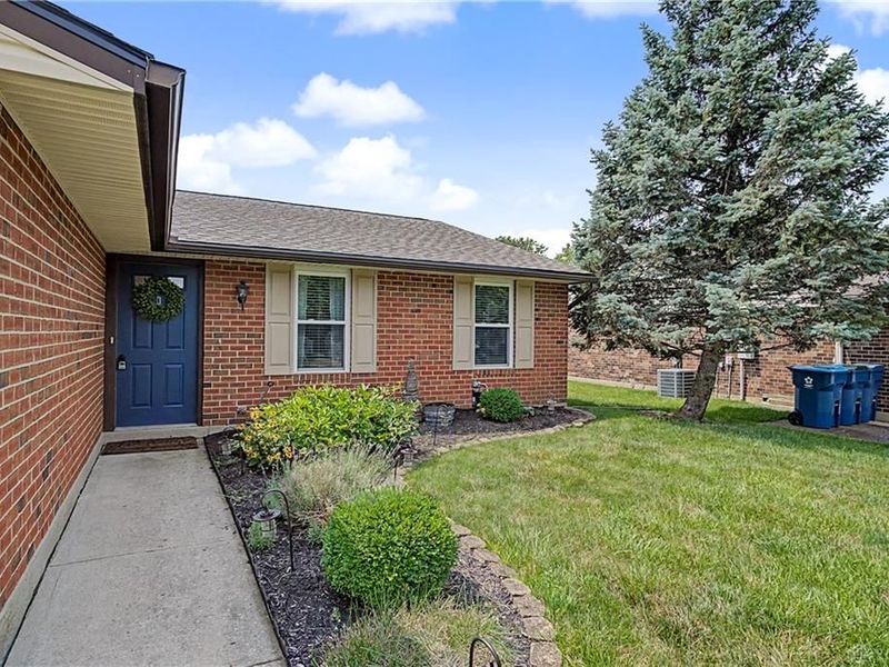 6078 Shull Road, Huber Heights, OH 45424 Photo 5