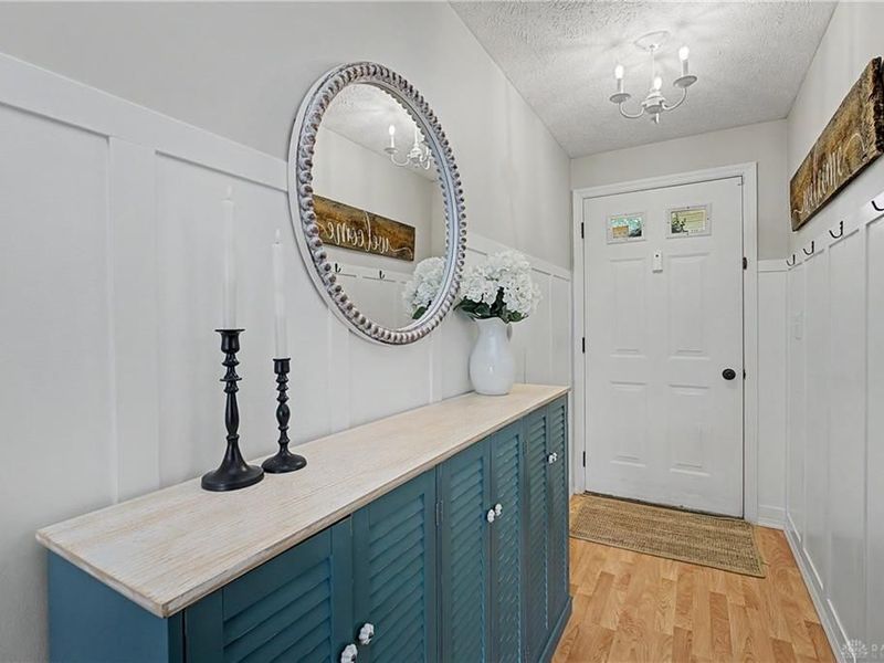 6078 Shull Road, Huber Heights, OH 45424 Photo 8