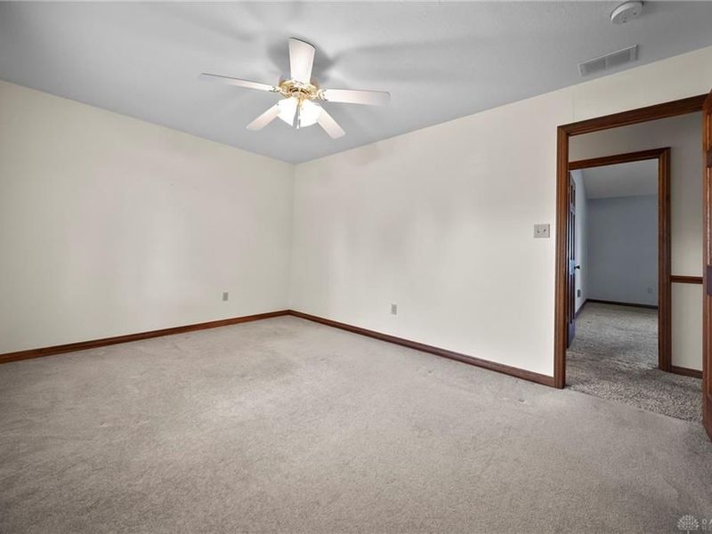 525 Burdick Drive, Washington Court House, OH 43160 Photo 16