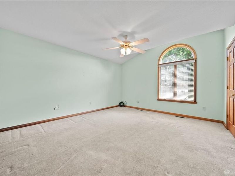 525 Burdick Drive, Washington Court House, OH 43160 Photo 20