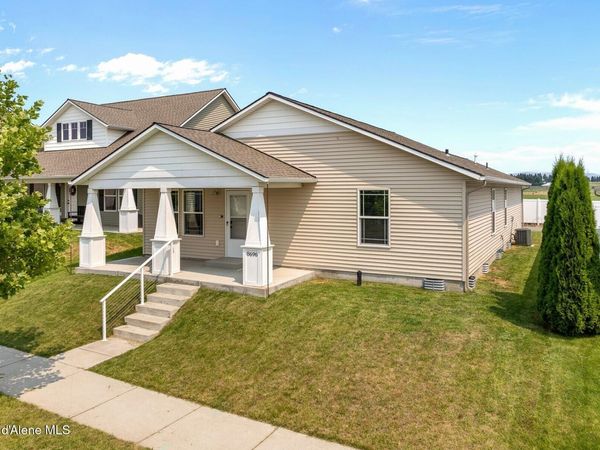 8696 N Spokane St , Post Falls, ID 83854