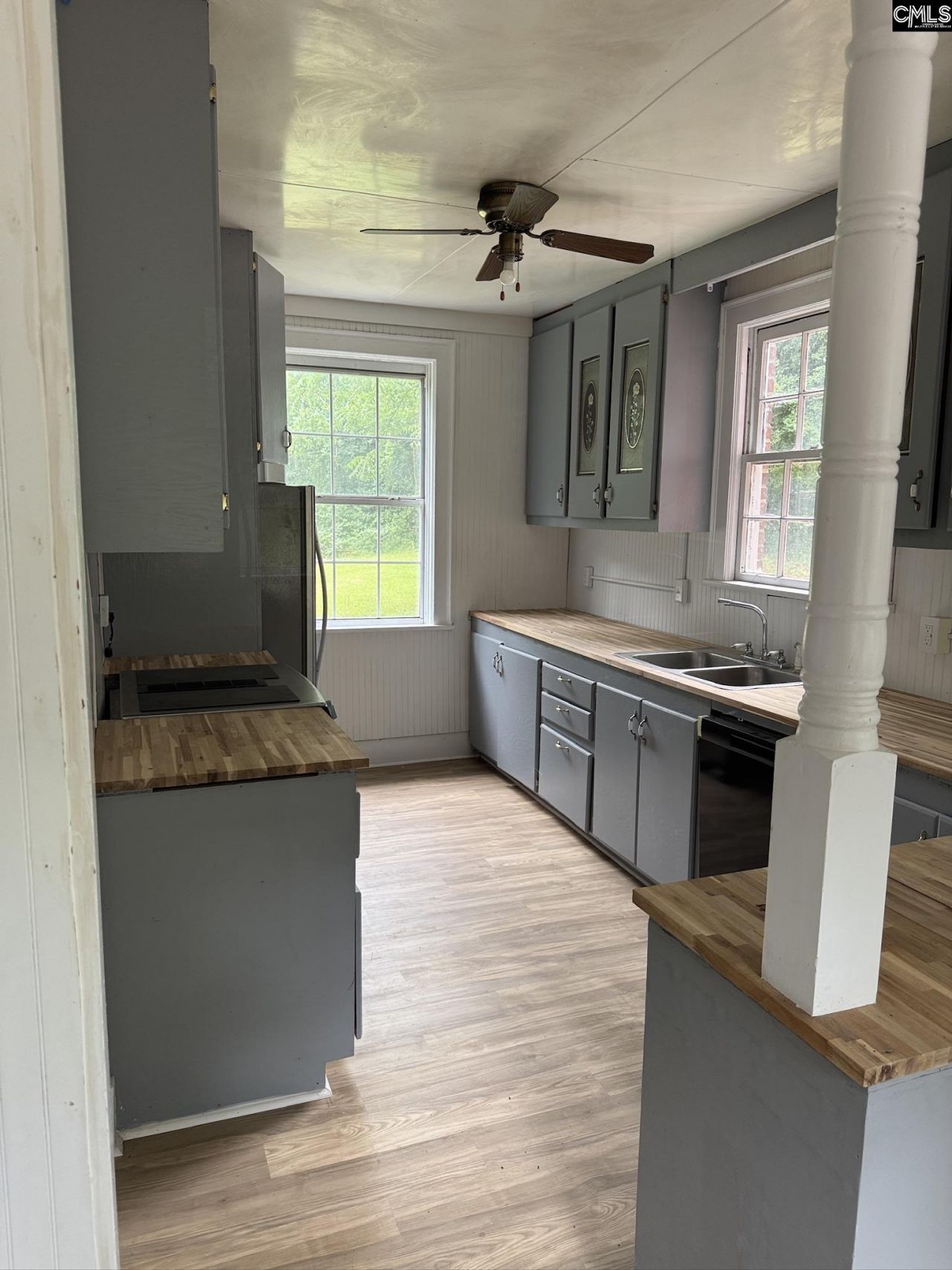225 Oak Hill Road  Photo 14