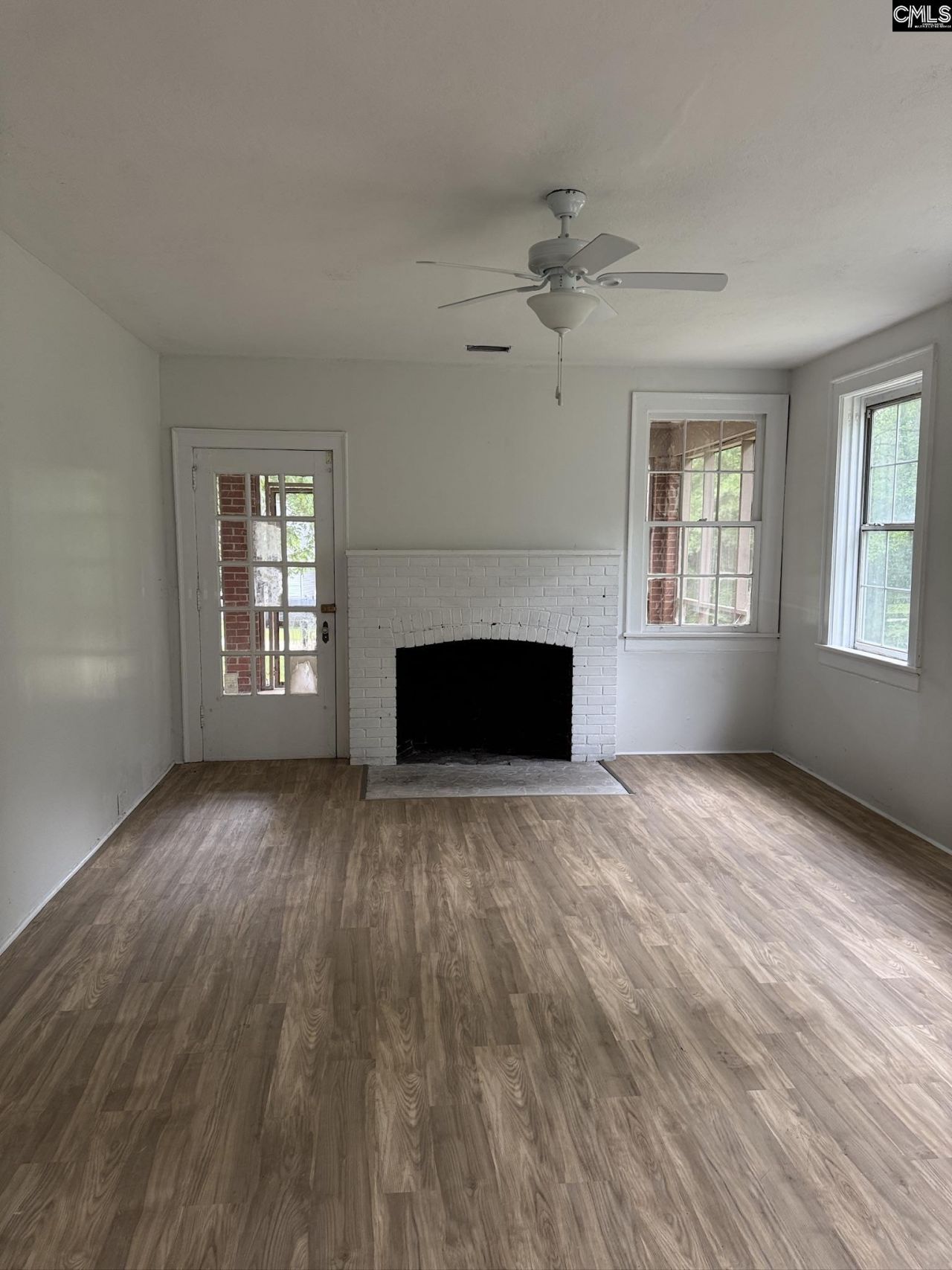 225 Oak Hill Road  Photo 9