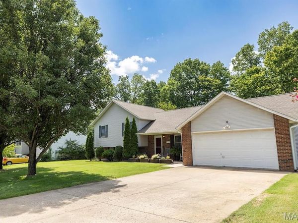 3945 Granite Drive , Cape Girardeau, MO 63701