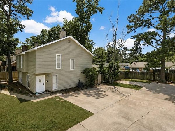 740 HEAVENS Drive , Unit 10, Mandeville, LA 70471