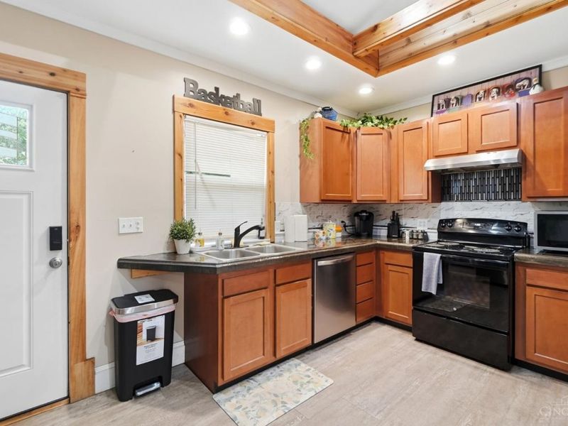 241 Wyoming Street, Dayton, OH 45409 Photo 13