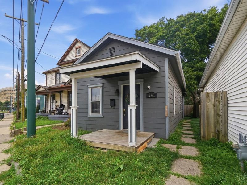 241 Wyoming Street, Dayton, OH 45409 Photo 2
