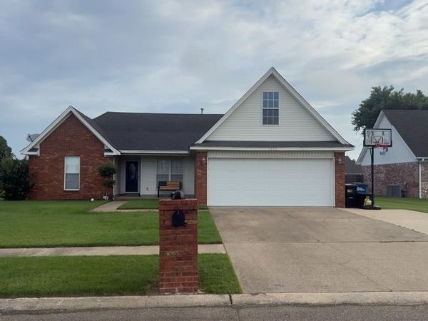 1505 Ashwood Circle, West Memphis, AR 72301