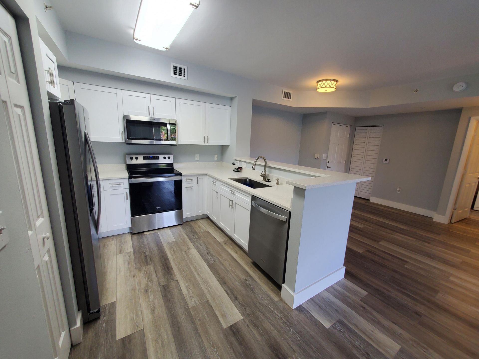 8070 N Nob Hill Road, Unit 106, Tamarac, FL 33321 Photo