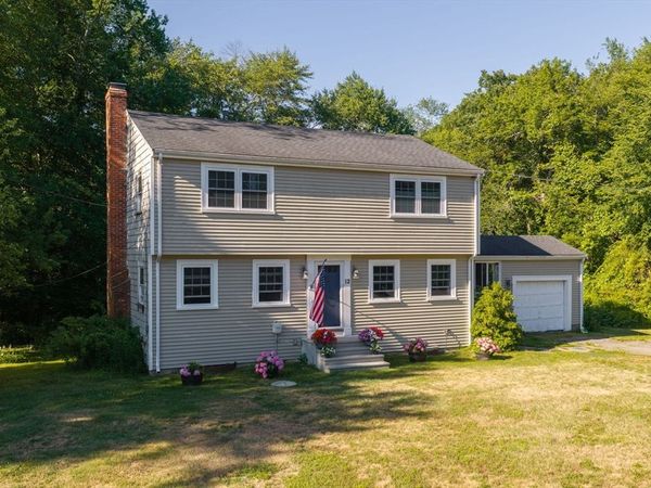 12 Cairnslea Ln, Scituate, MA 02066