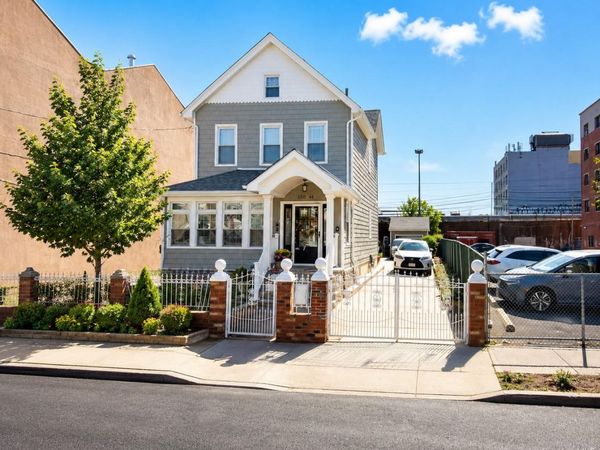 170-16 93rd Avenue , Unit 2, Jamaica, NY 11433