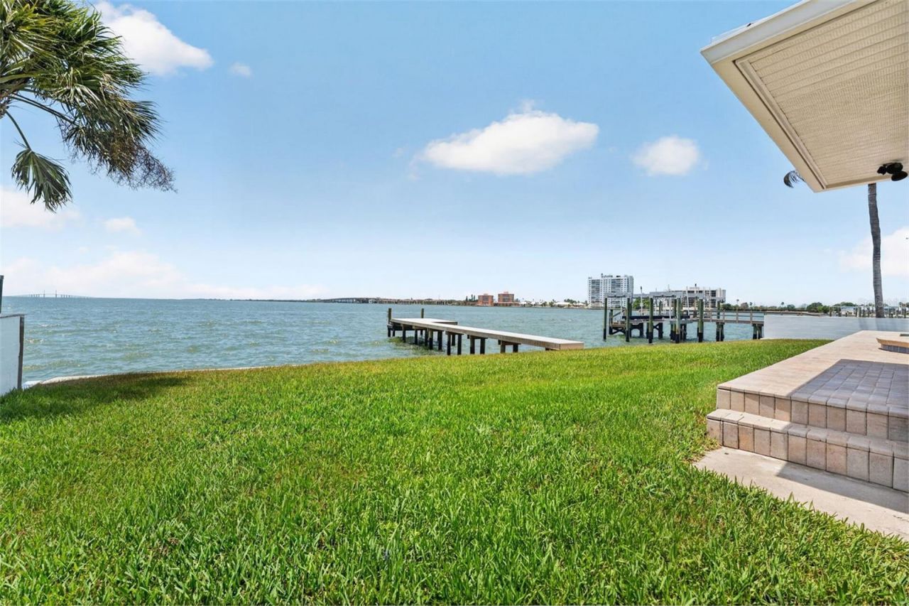 2936 68th Avenue S, Saint Petersburg, FL 33712 Photo