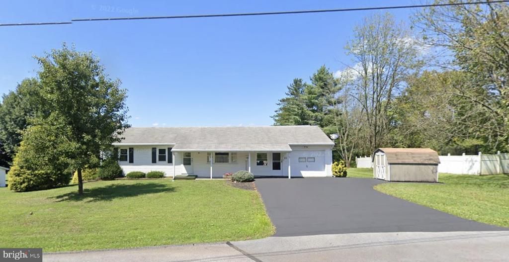 56 HILLVIEW ROAD , BIRDSBORO, PA 19508