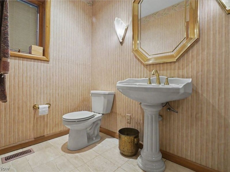 1455 Woodland Lane, Silver Lake, OH 44224 Photo 11
