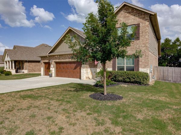 175 Goshen DR , Dripping Springs, TX 78620