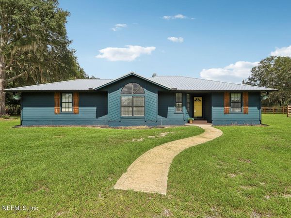 147 DOW Court, Green Cove Springs, FL 32043