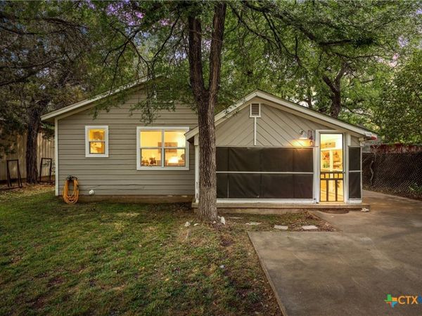 140 County Road 1764 , Clifton, TX 76634