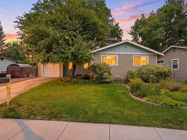 2740 N 38th St, Boise, ID 83703