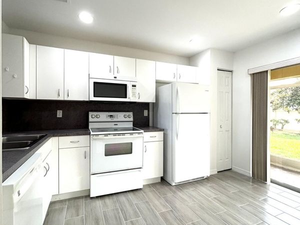 1007 Arezzo Circle, Boynton Beach, FL 33436