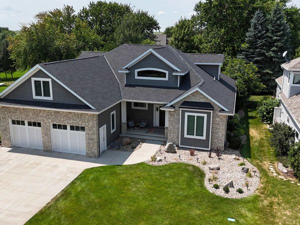15595 Landings Avenue, Spirit Lake, IA 51360