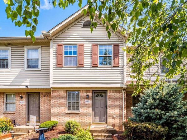 497 Foxtrail Circle E, Westerville, OH 43081
