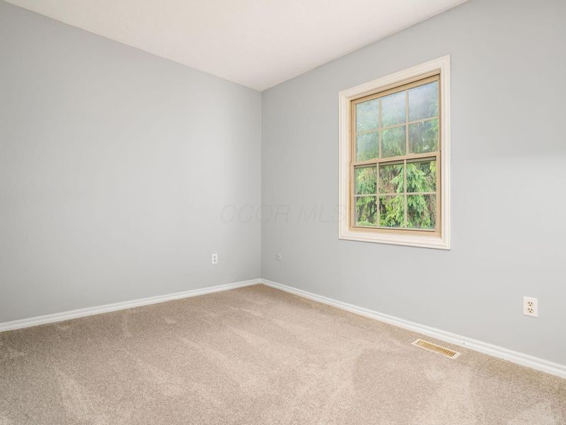 497 Foxtrail Circle E, Westerville, OH 43081 Photo 11