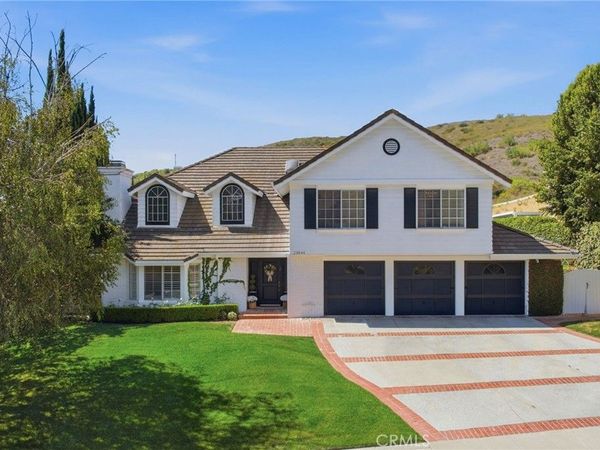 29644 Kimberly Drive, Agoura Hills, CA 91301