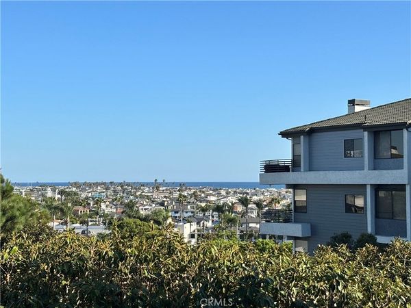 260 Cagnney, Newport Beach, CA 92663