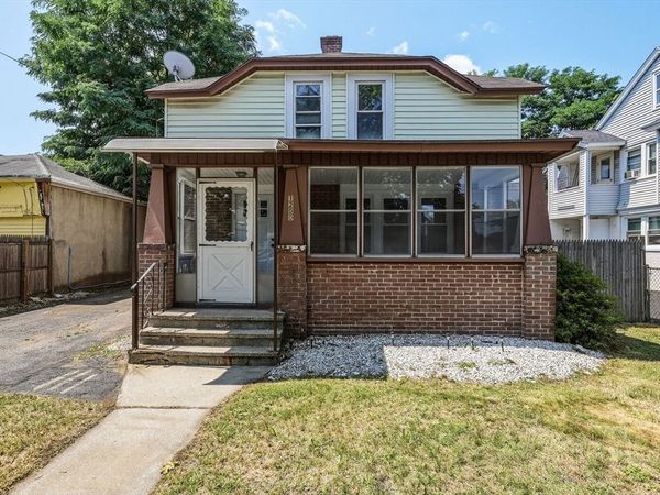 1200 Saint James Ave, Springfield, MA 01104