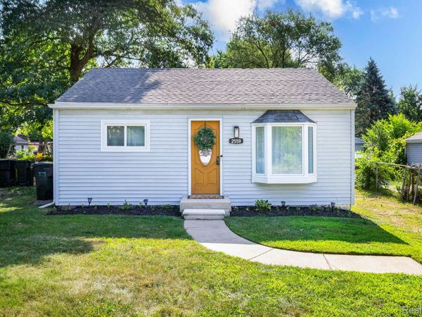 2559 Harrison Avenue, Rochester Hills, Mi 48307
