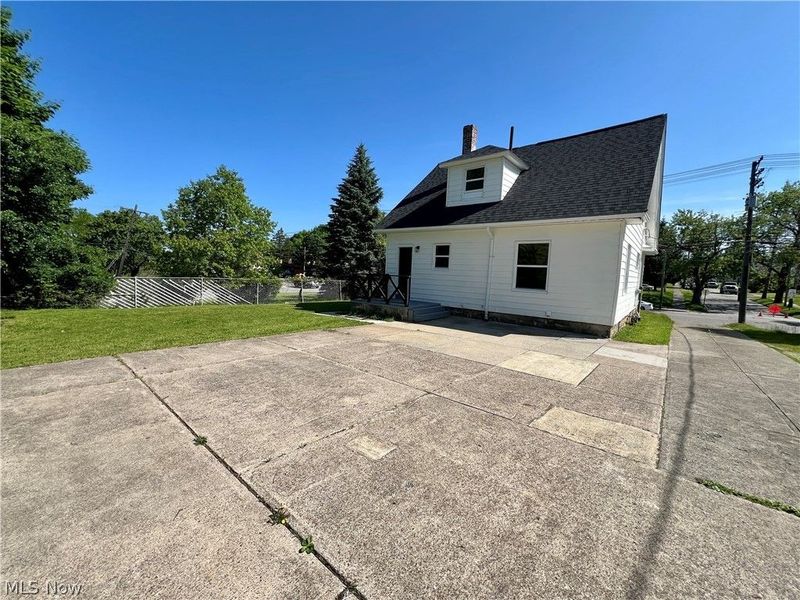 15264 Broadway Avenue, Maple Heights, OH 44137 Photo 37