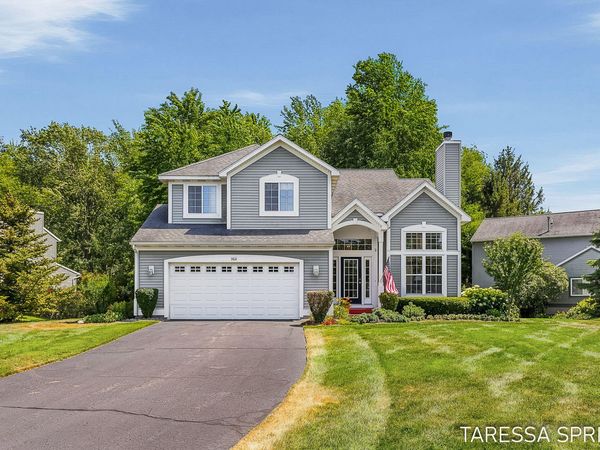 362 Sandcastle Drive, Holland, MI 49424