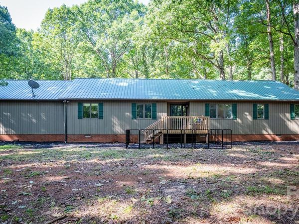 272 Massey Deal Road , Statesville, NC 28625