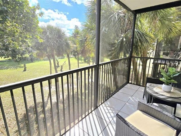 5530 NW 44th St , Unit 306C, Lauderhill, FL 33319