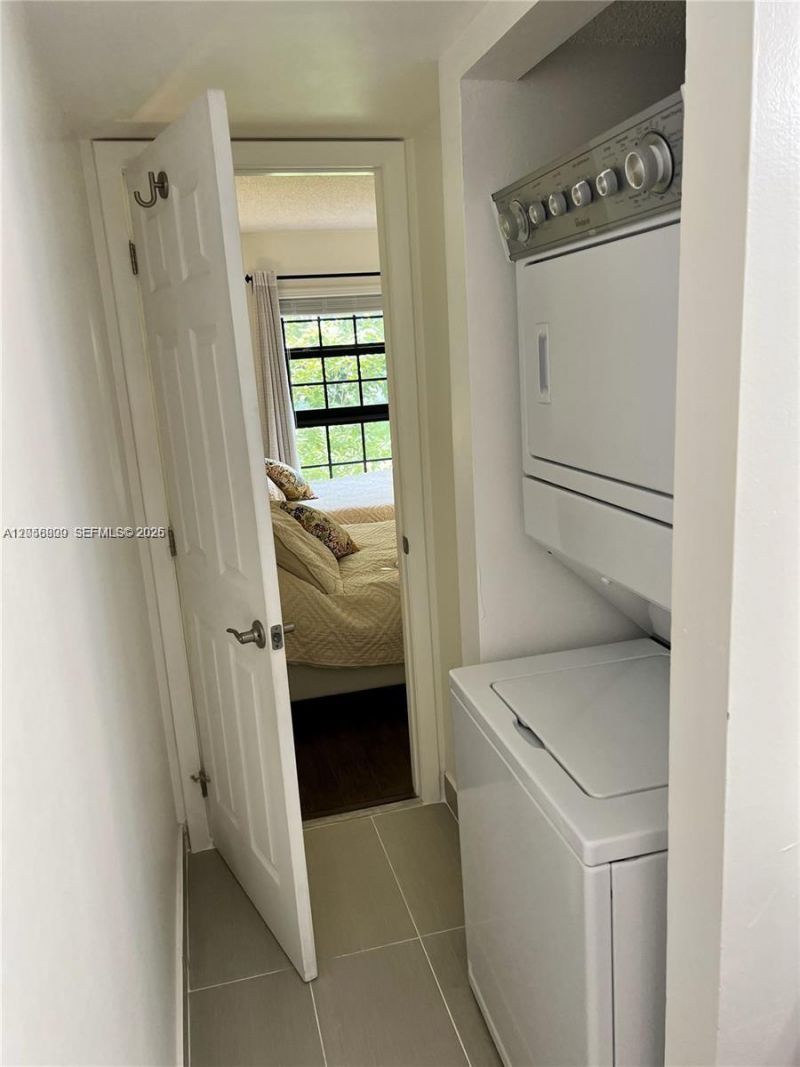 5530 NW 44th St , Unit 306C, Lauderhill, FL 33319 Photo