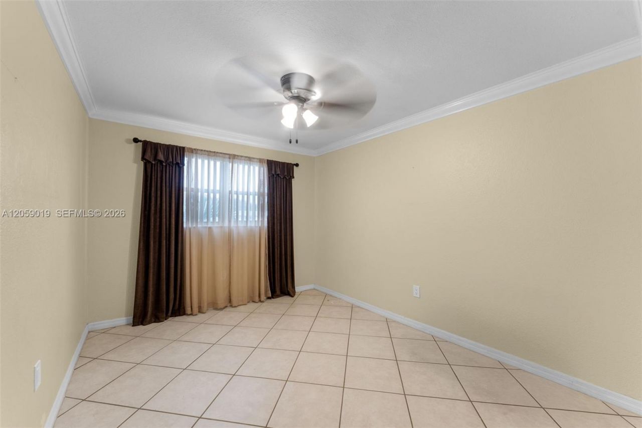 9110 SW 203rd Ter , Cutler Bay, FL 33189 Photo