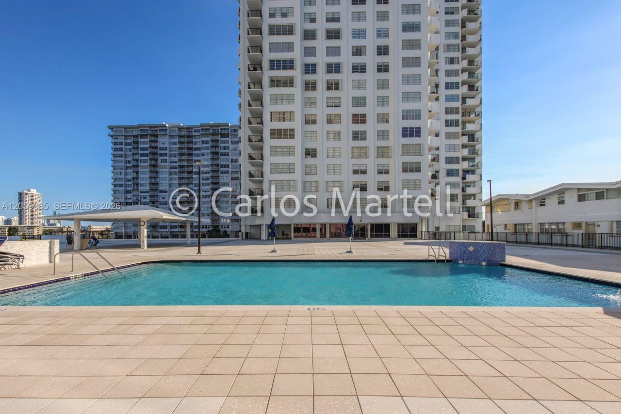 2780 NE 183rd St, Unit 901, Aventura, FL 33160 Photo